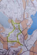 Vuonna 2019 kyläkävely suuntautui Valkjärvelle. Kuva Mirkka Pellinen